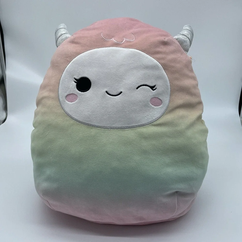 Squishmallows 16
